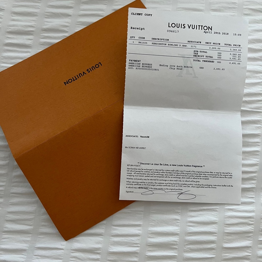 Like New Louis Vuitton, with purchase receipt - Picture 2 of 2